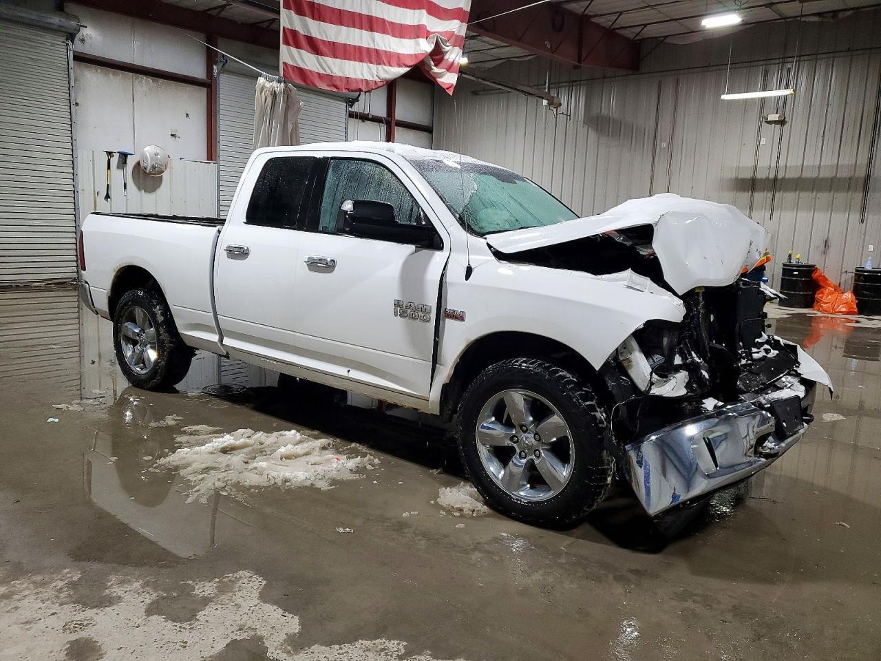 2015 Dodge RAM 1500 SLT