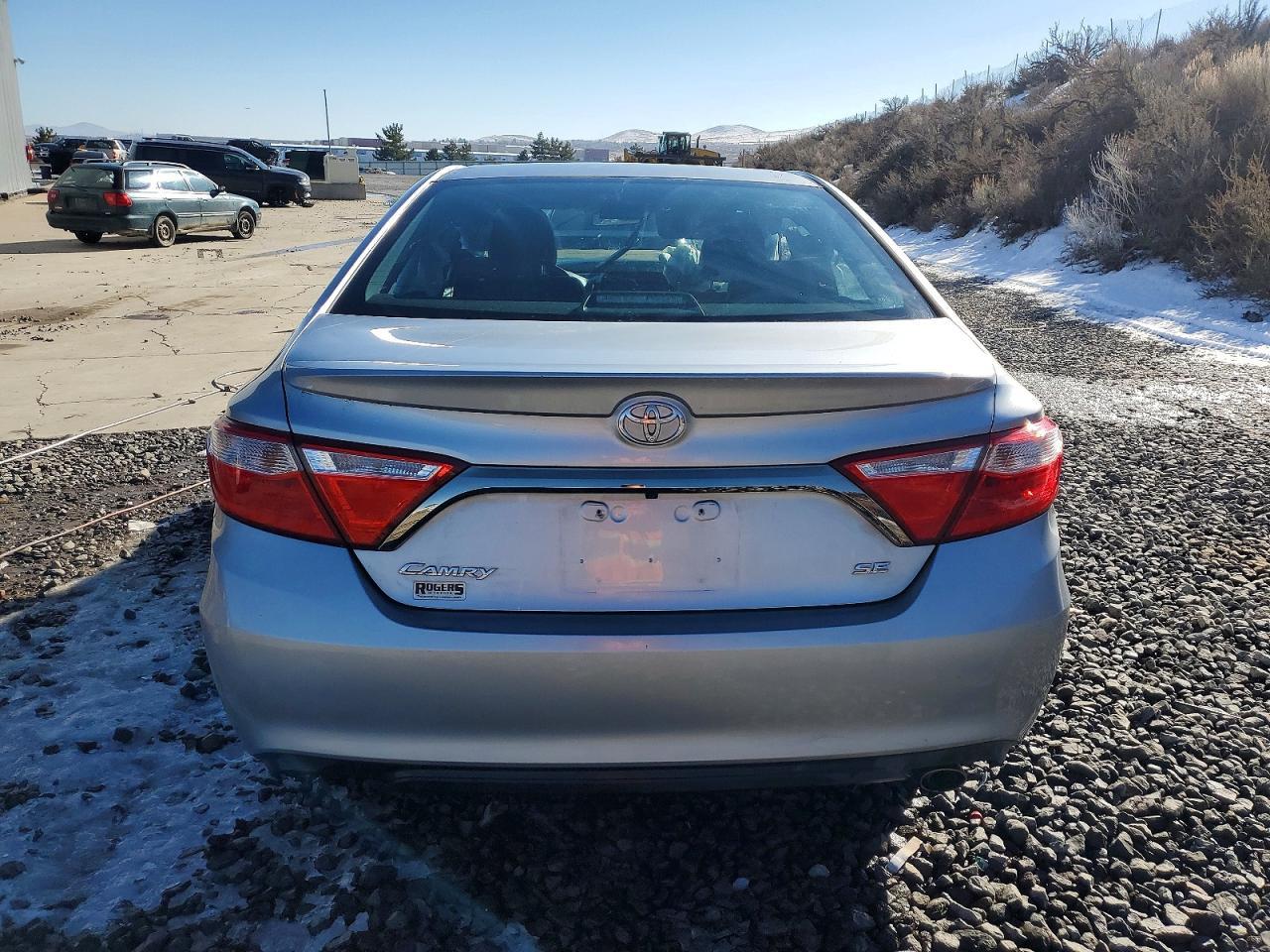 2017 Toyota Camry le