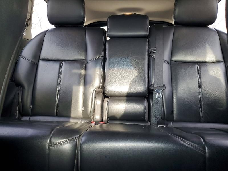 2016 Nissan Pathfinder s