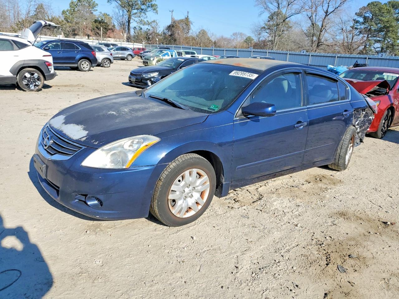 2010 Nissan Altima Base