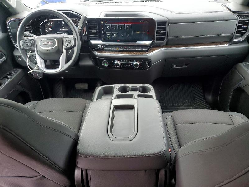 2024 GMC Sierra K1500 Elevation