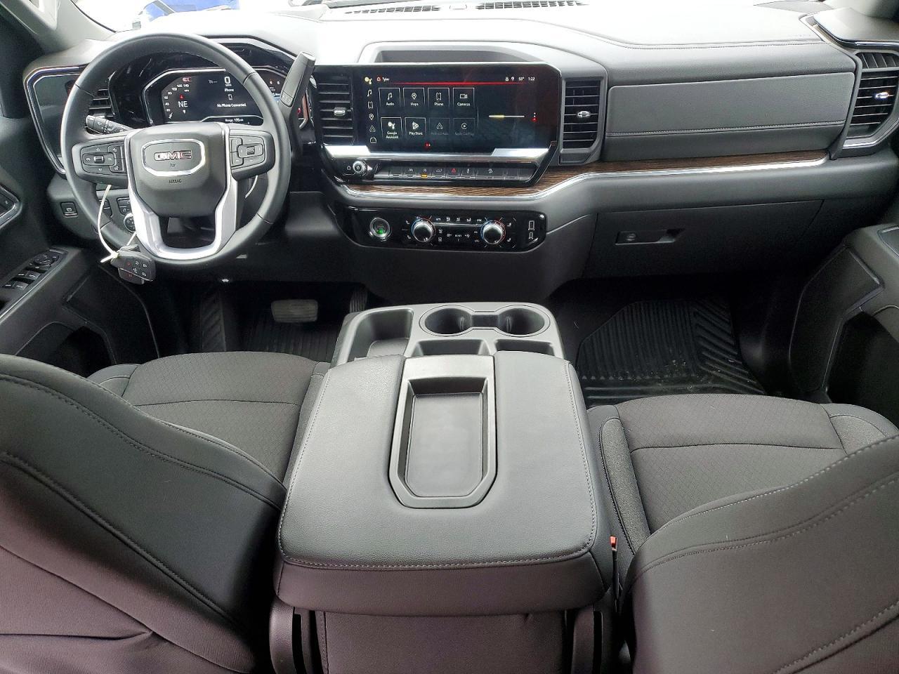 2024 GMC Sierra K1500 Elevation
