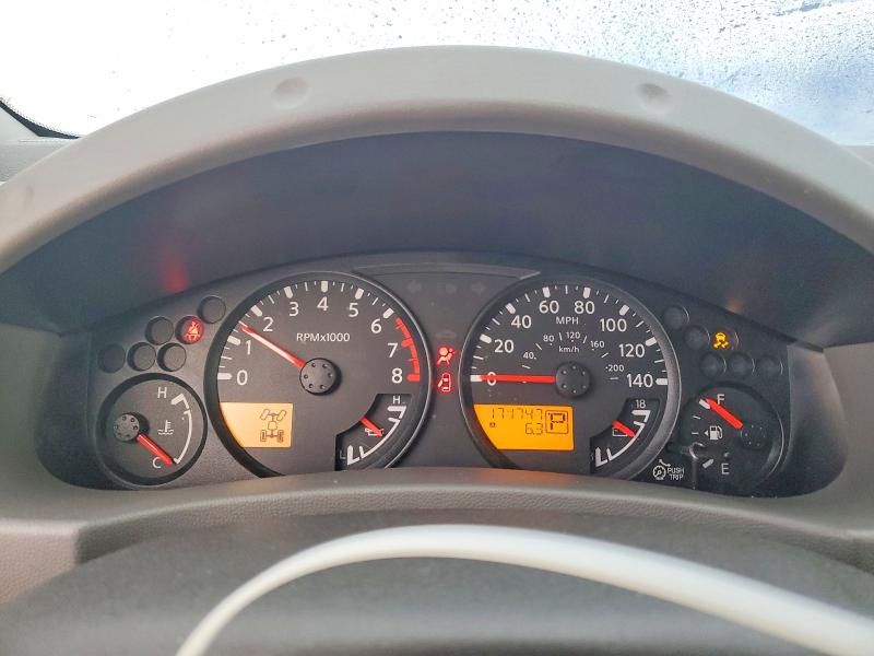 2015 Nissan Xterra x