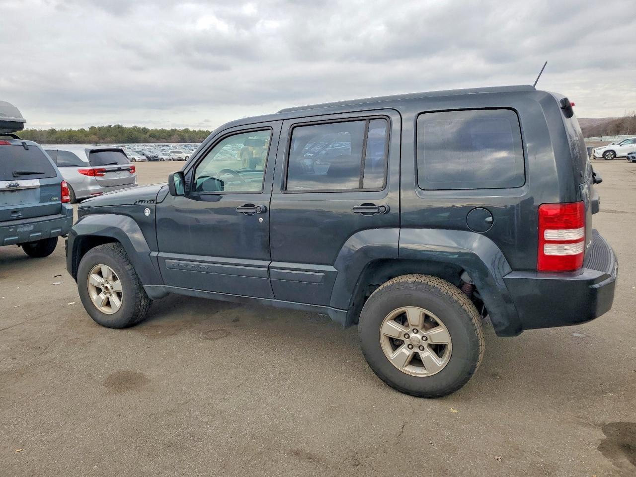 2012 Jeep Liberty Sport