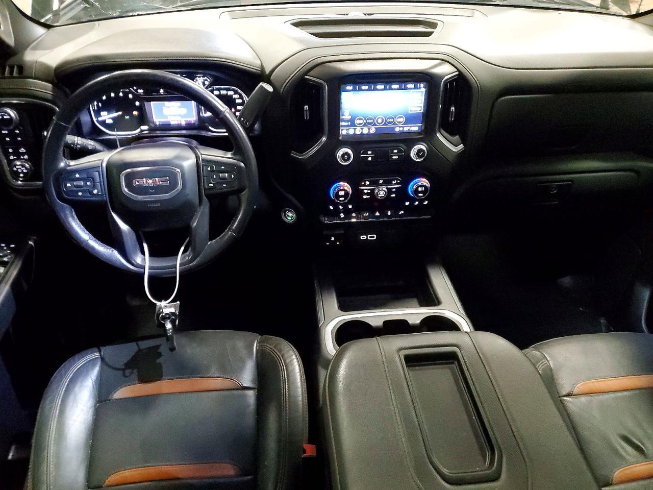 2021 GMC Sierra K1500 AT4