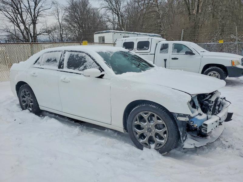 2015 Chrysler 300 s