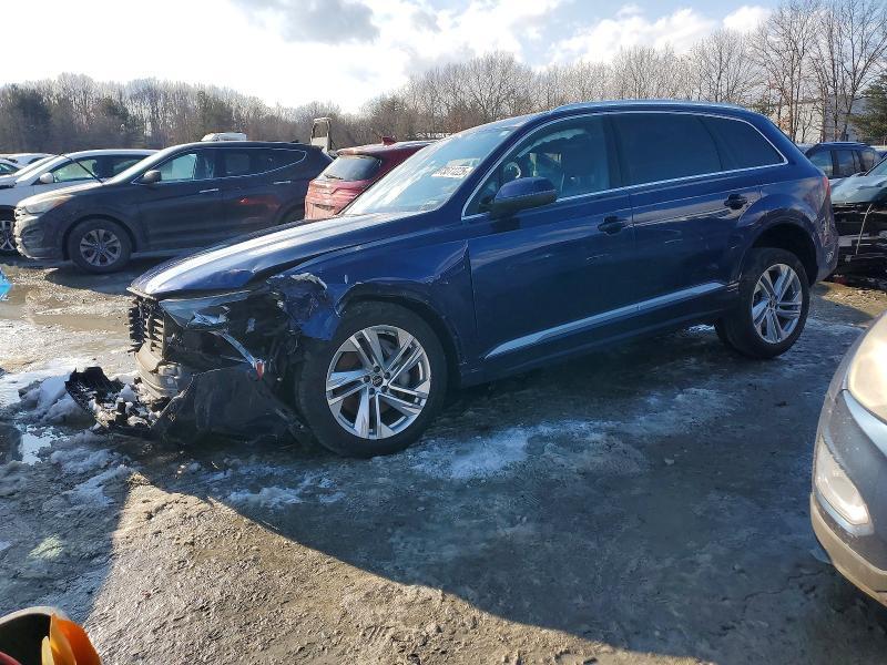 2023 Audi Q7 Premium