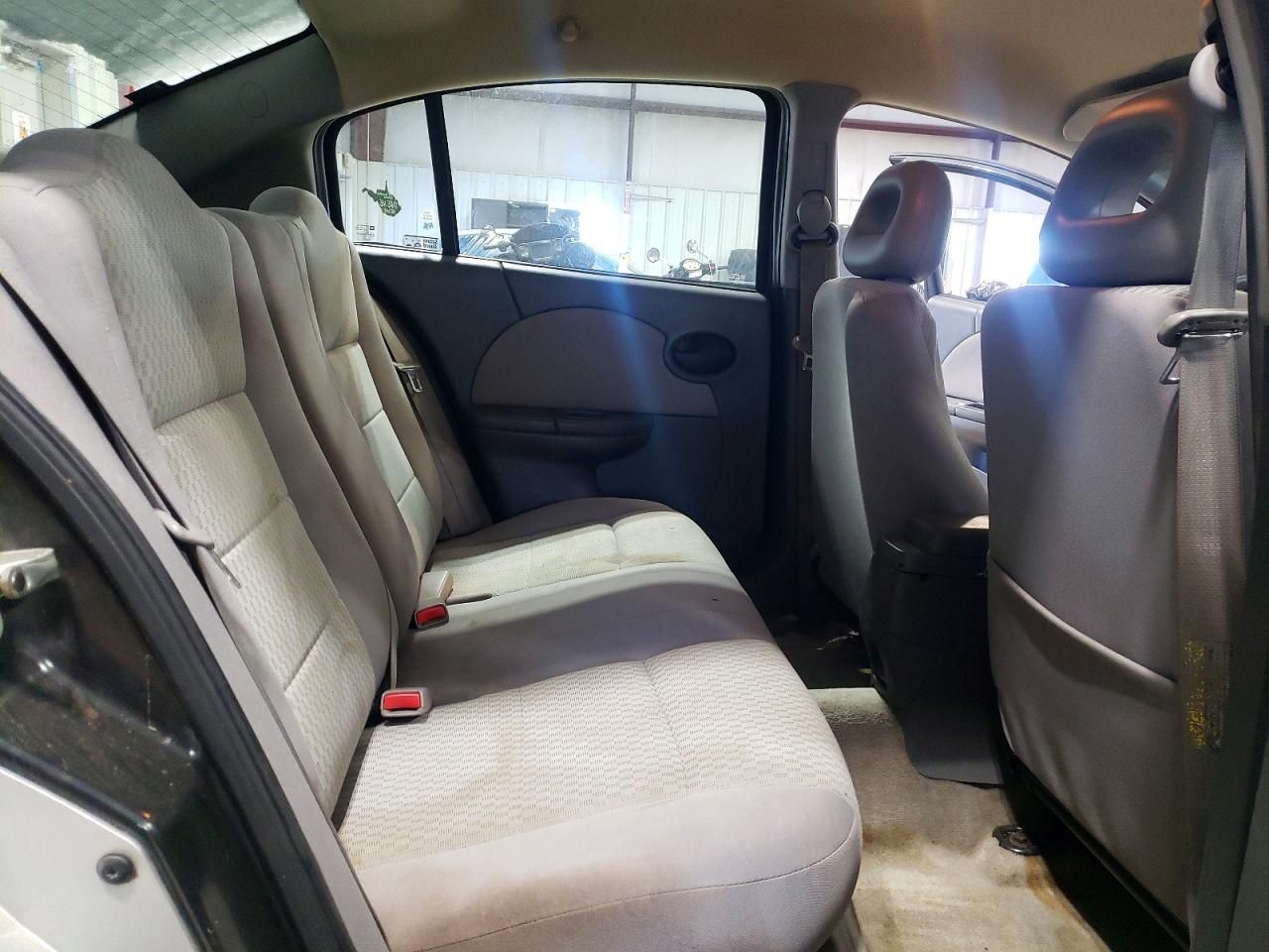 2006 Saturn Ion Level 2