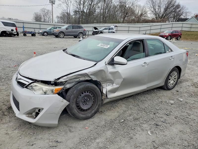 2013 Toyota Camry l