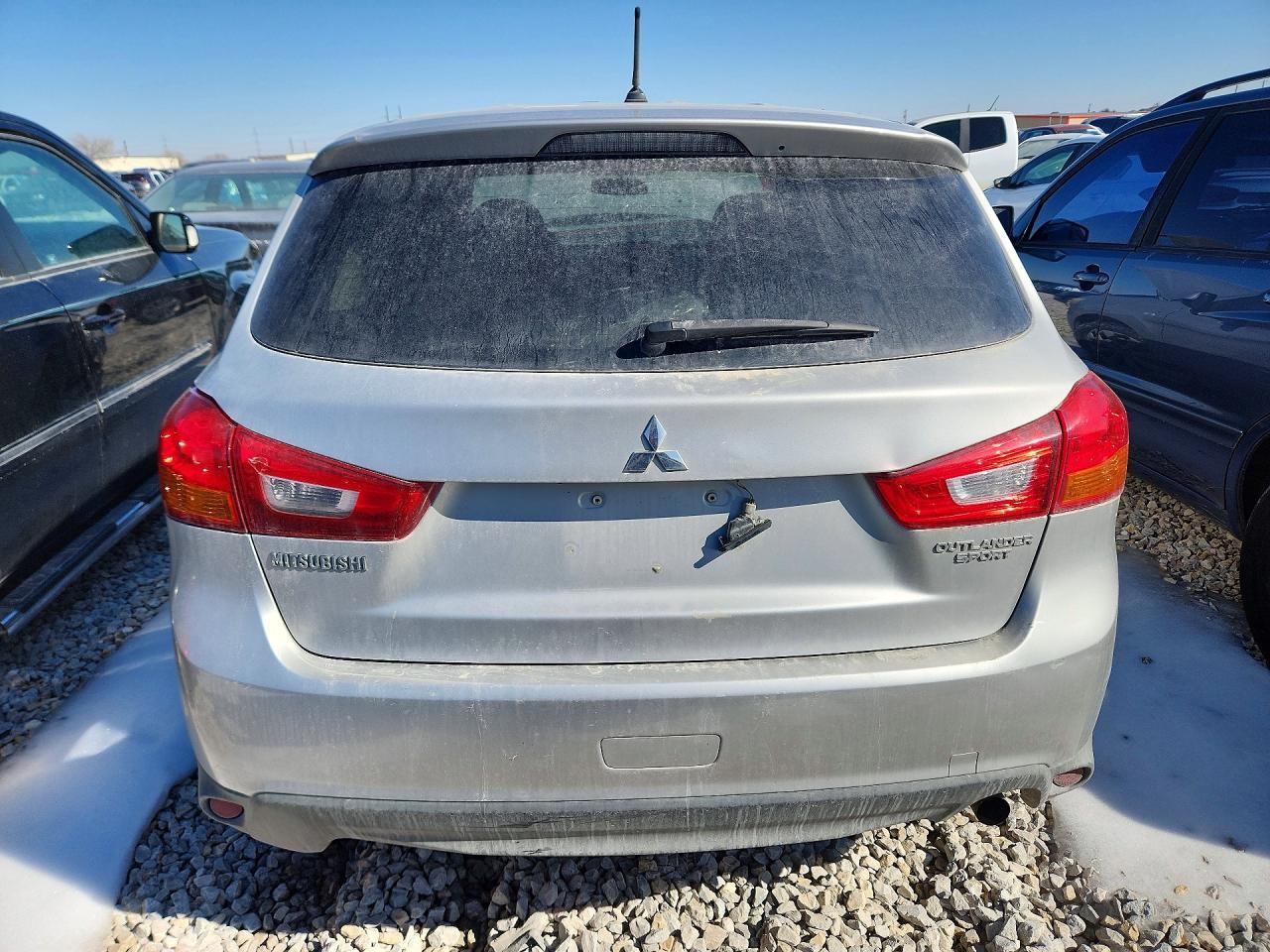 2013 Mitsubishi Outlander Sport es