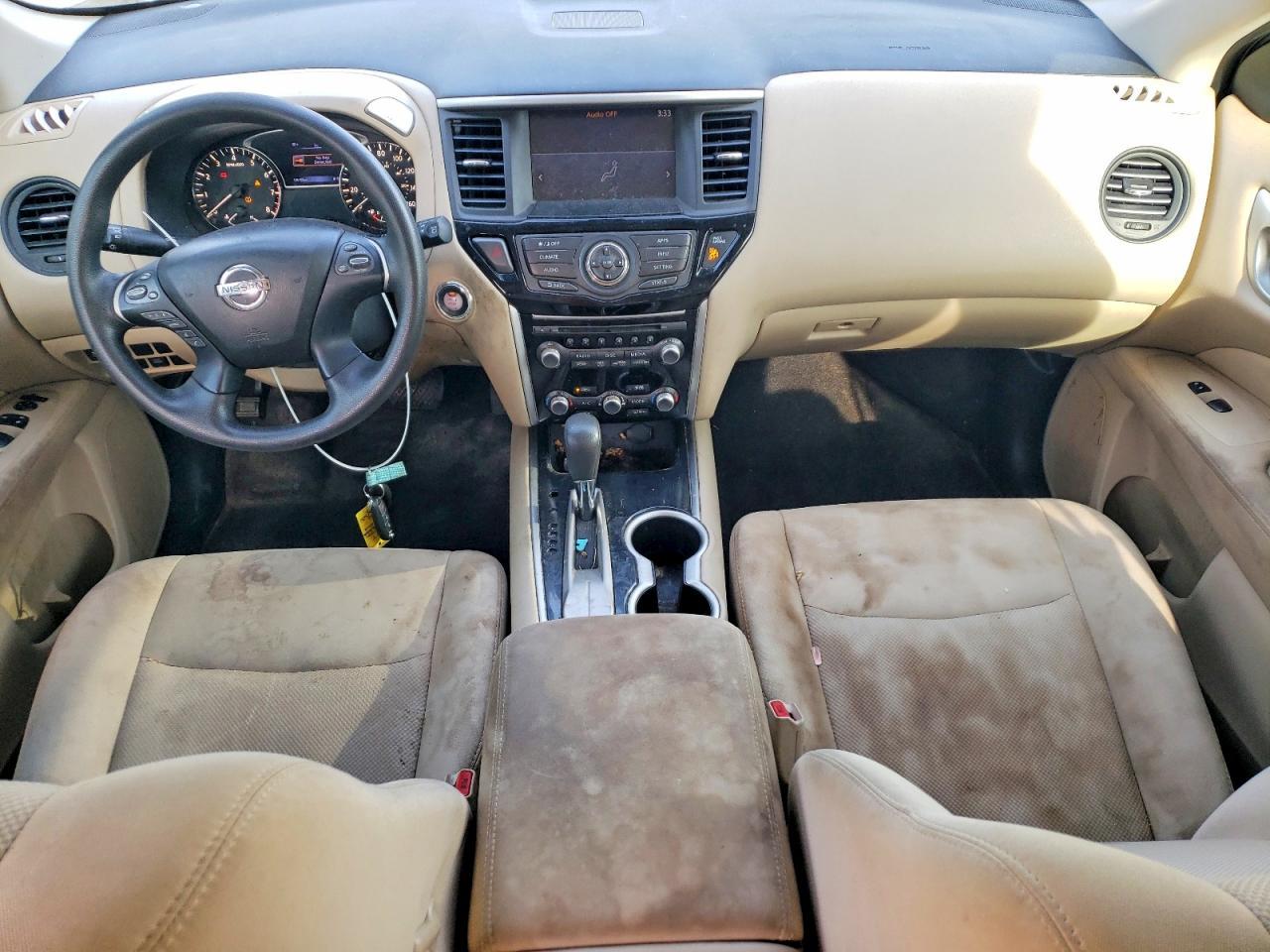 2017 Nissan Pathfinder s
