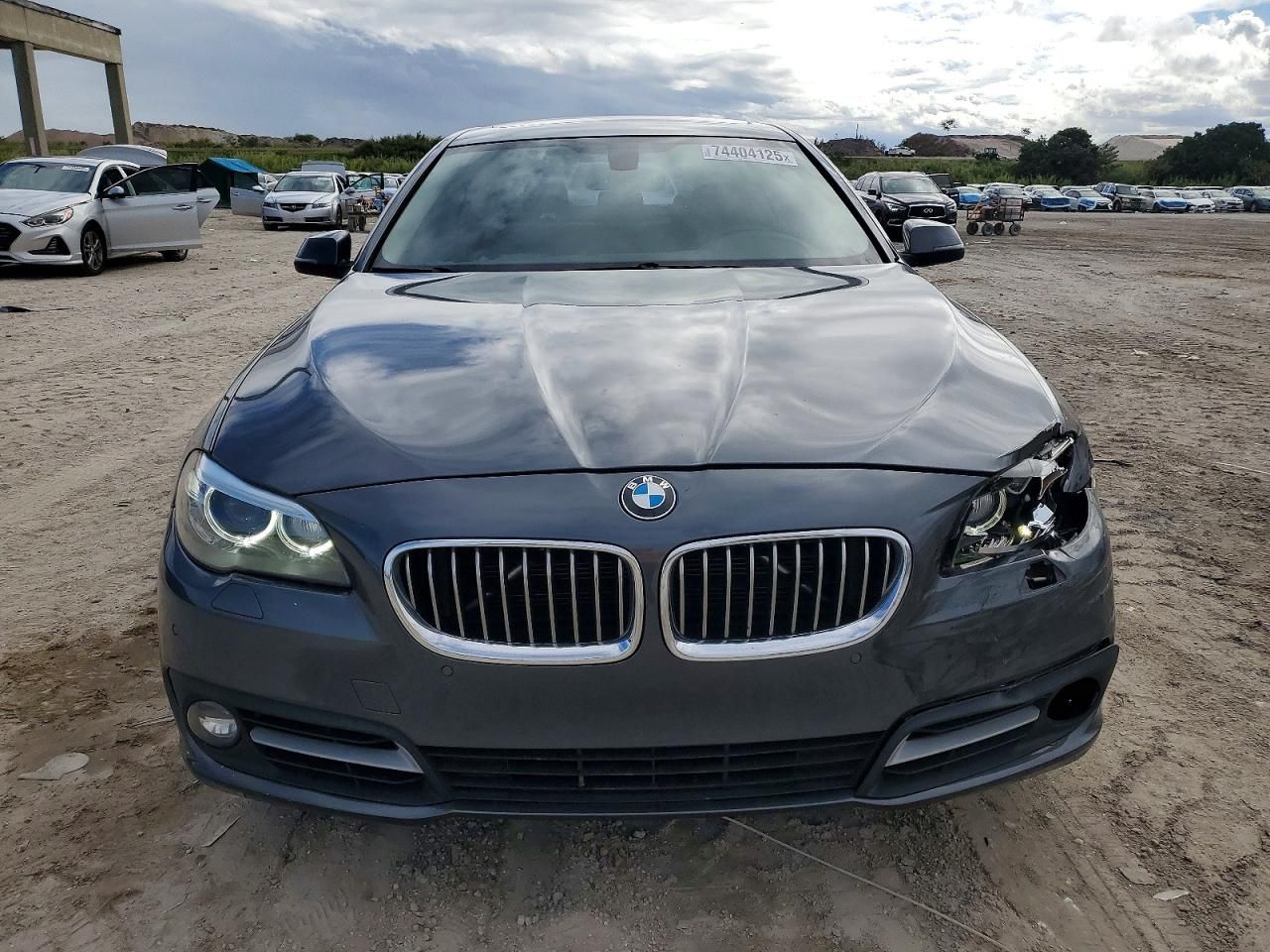 2016 BMW 528 i