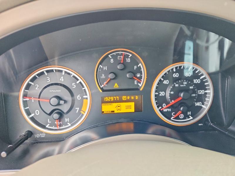 2015 Nissan Armada sv