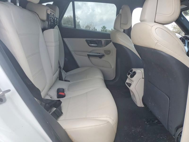 2024 Mercedes-Benz Glc 300