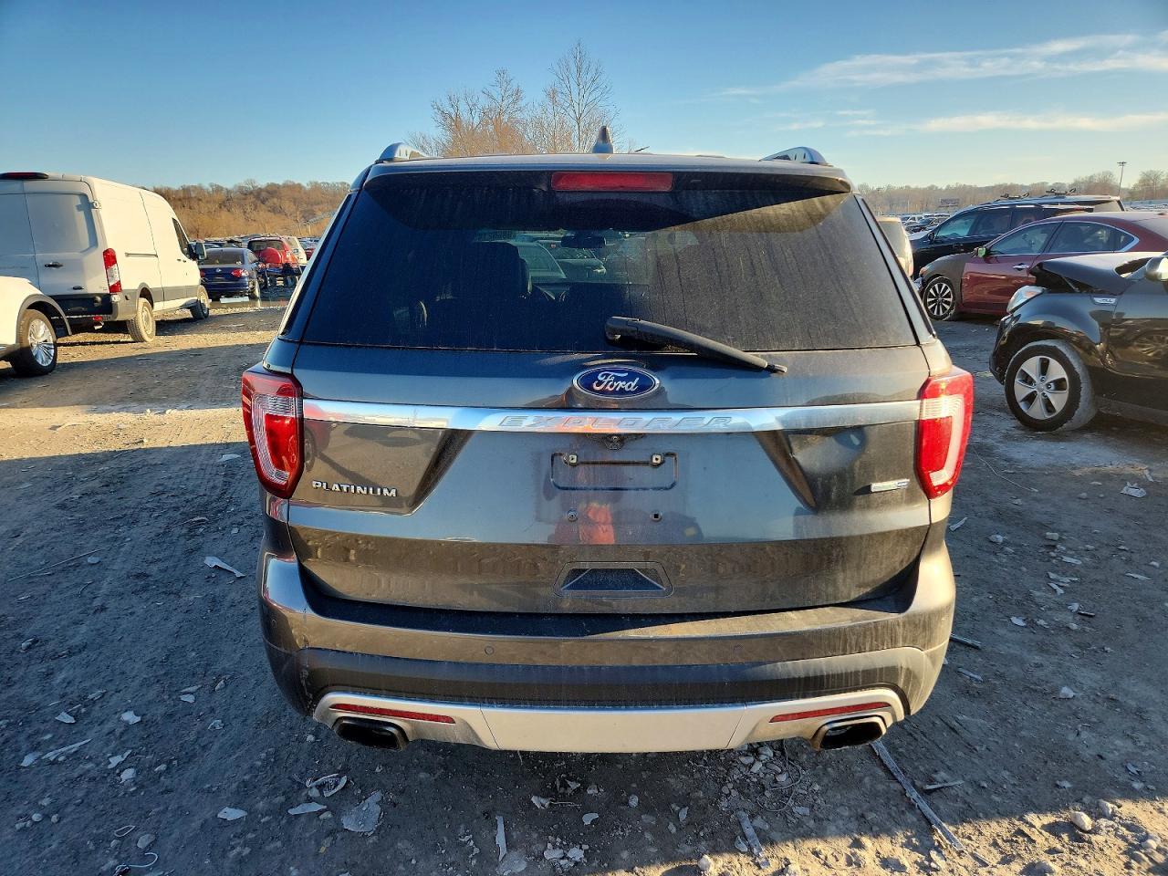 2016 Ford Explorer Platinum