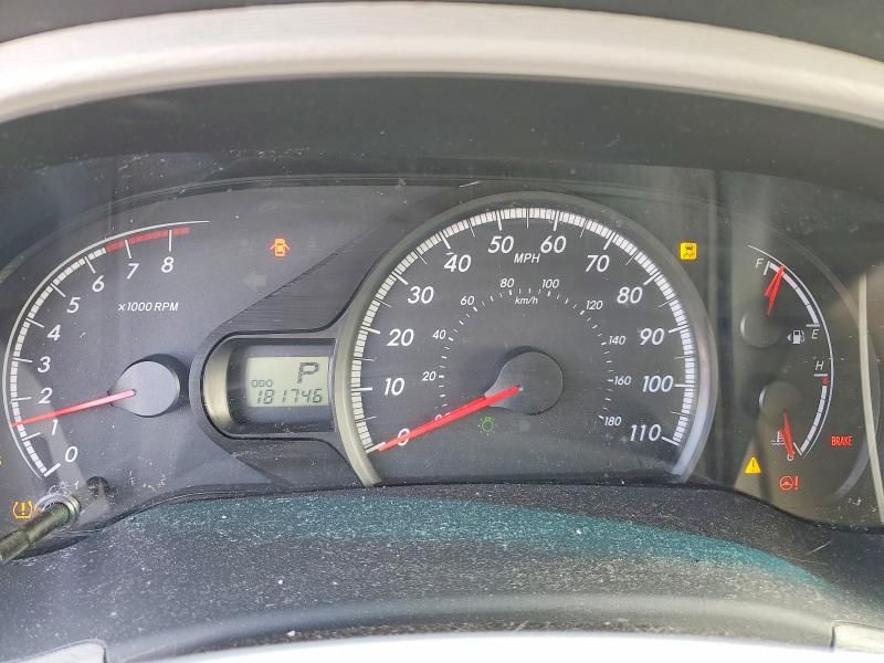 2011 Toyota Sienna le