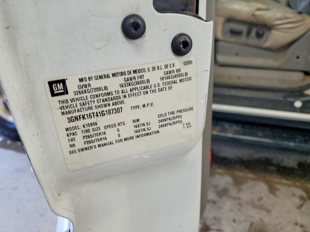 2001 Chevrolet Suburban K1500