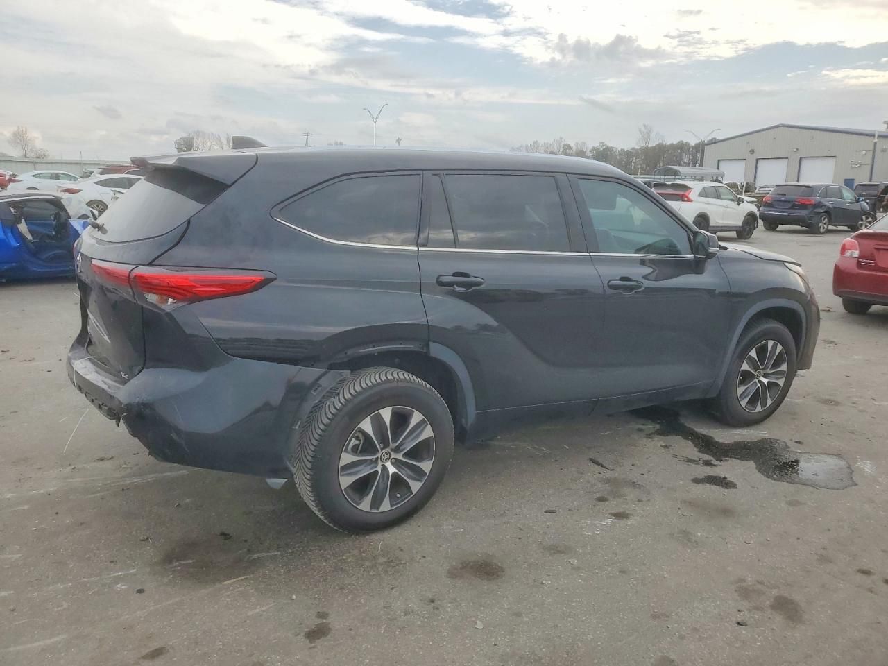 2021 Toyota Highlander xle