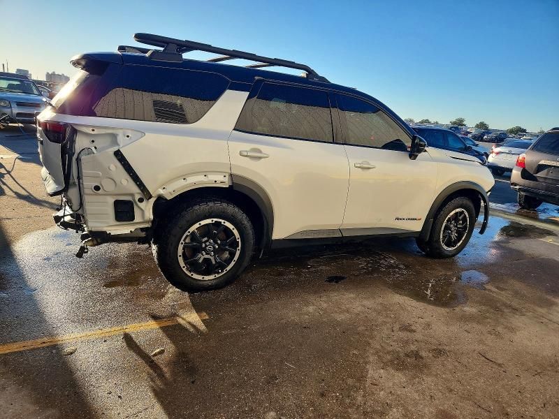 2025 Nissan Pathfinder Rock Creek