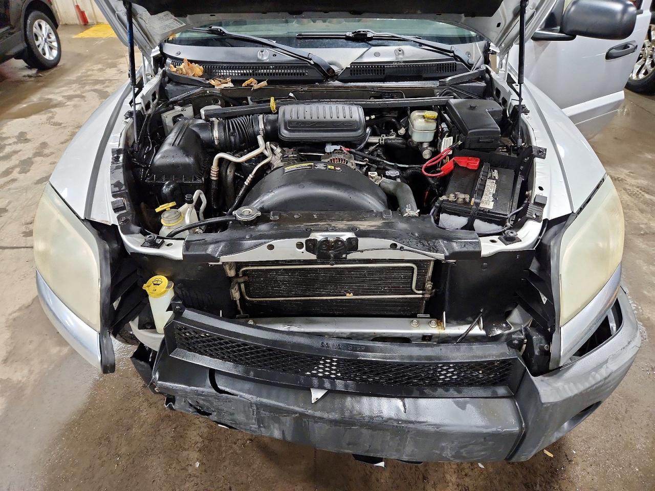 2006 Mitsubishi Raider Durocross