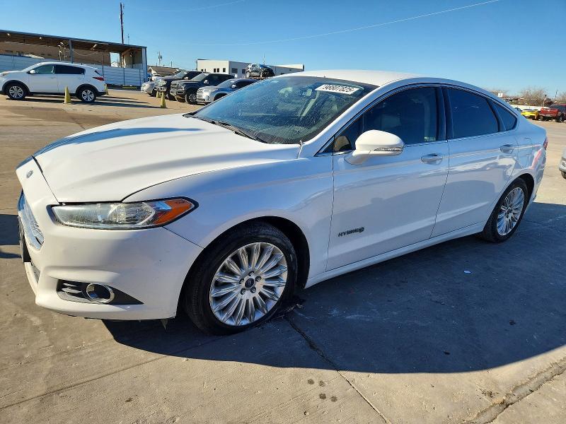 2014 Ford Fusion se Hybrid