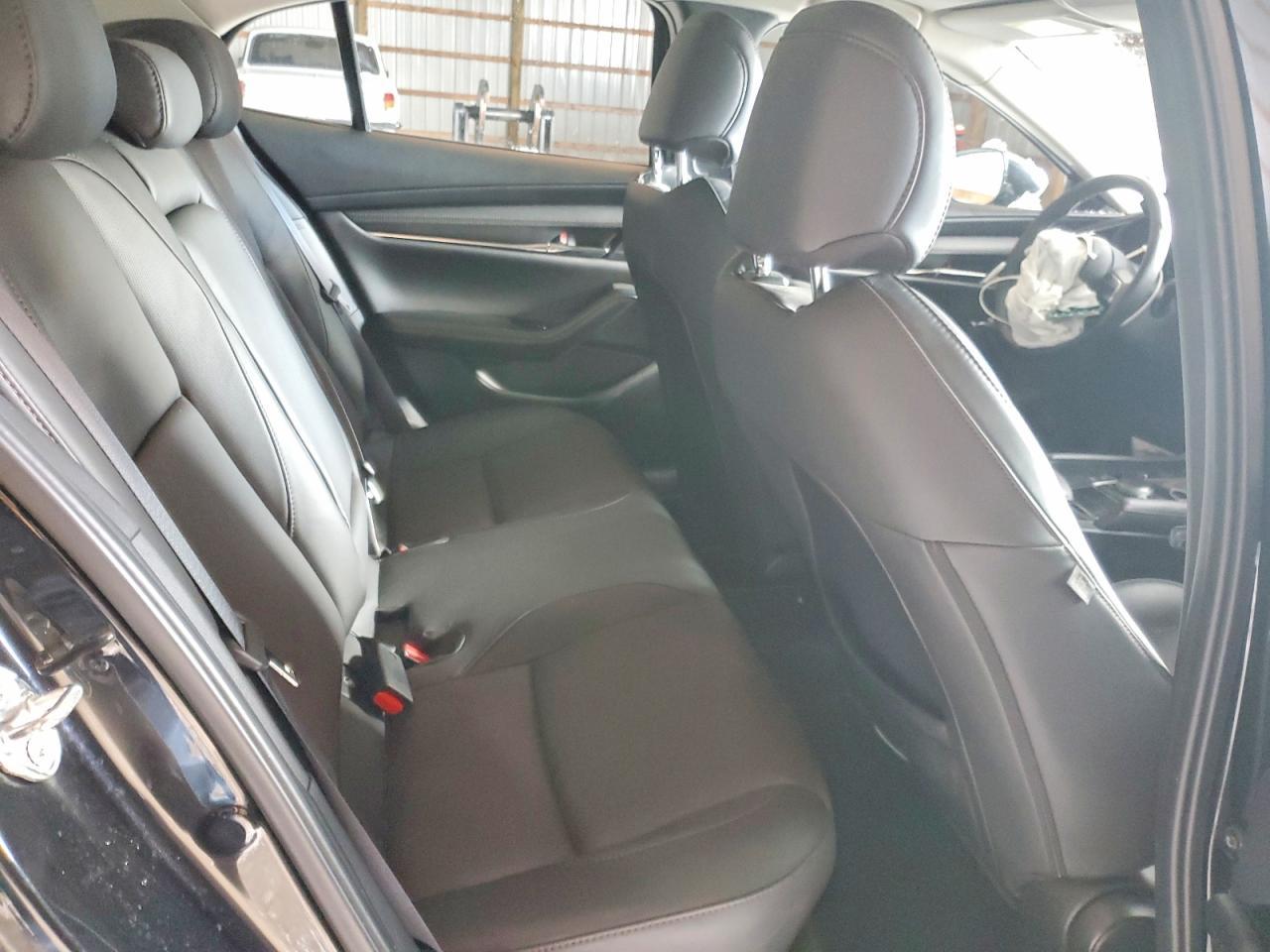 2025 Mazda 3 Premium Plus