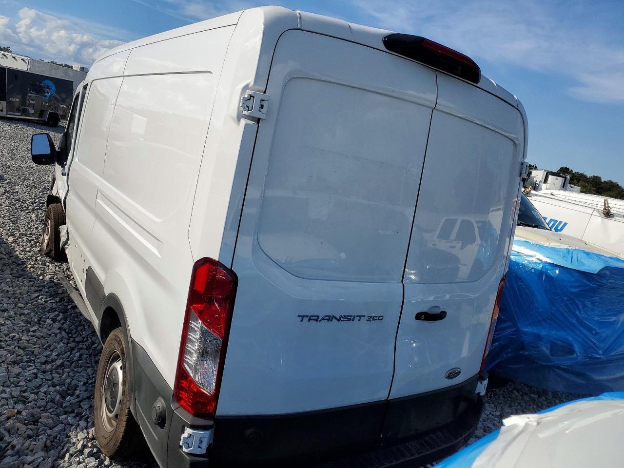 2024 Ford Transit Cargo van t