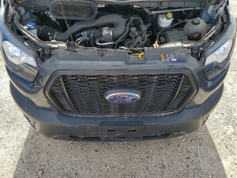 2022 Ford Transit 250 Delivery van