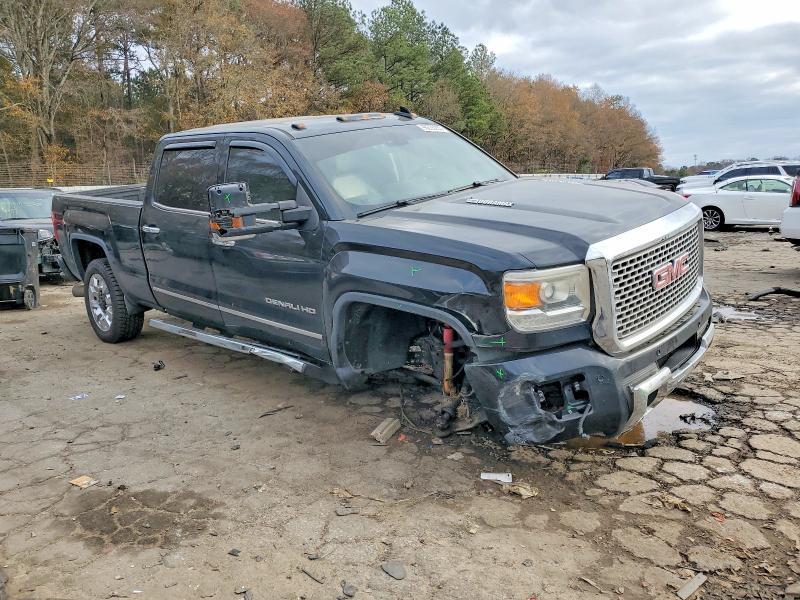2016 GMC Sierra K2500 Denali