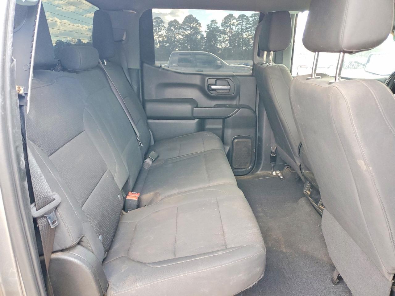 2020 Chevrolet Silverado C1500 Custom