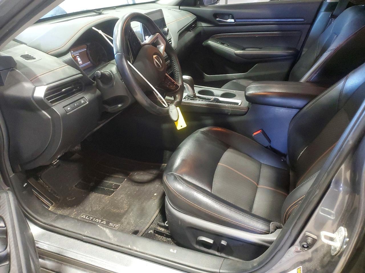2020 Nissan Altima sr