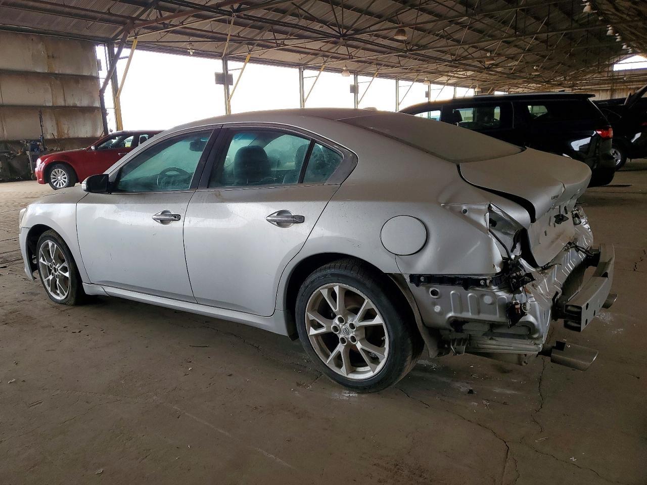 2013 Nissan Maxima s