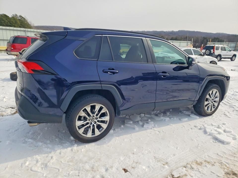 2020 Toyota Rav4 xle Premium
