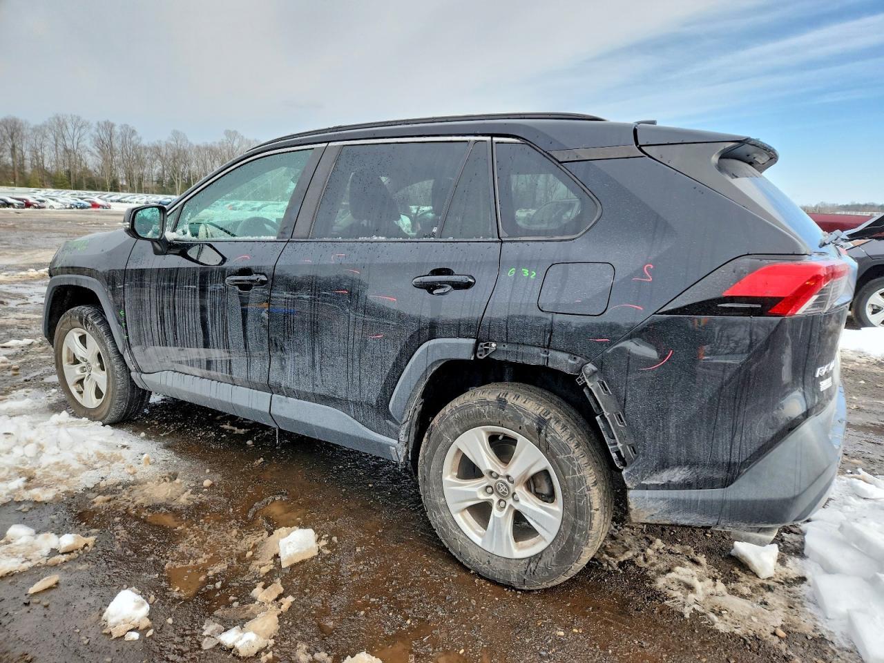 2021 Toyota Rav4 xle