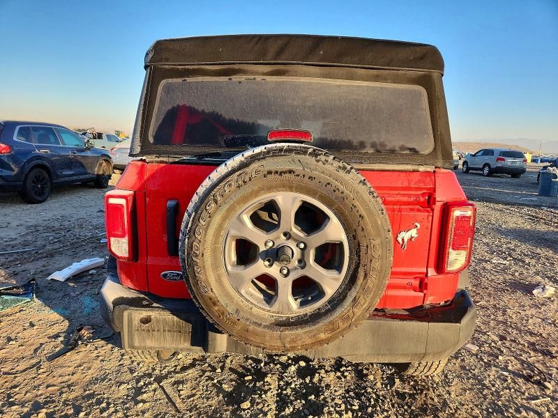 2023 Ford Bronco Base