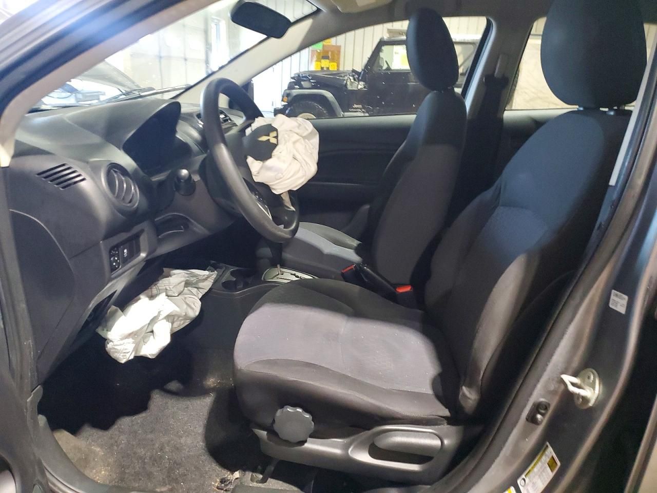 2019 Mitsubishi Mirage es