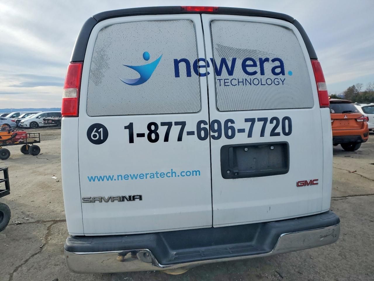 2017 GMC Savana 2500 Delivery Van