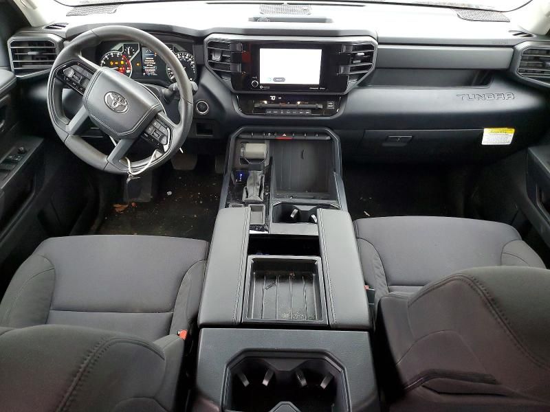 2024 Toyota Tundra Crewmax sr
