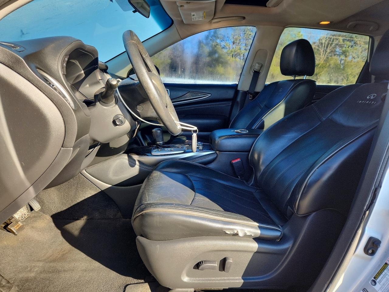 2013 Infiniti Jx35