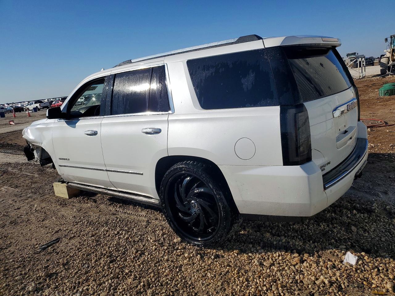2017 GMC Yukon Denali