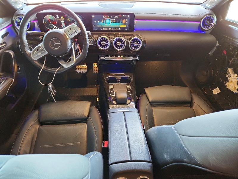 2019 Mercedes-Benz A 220