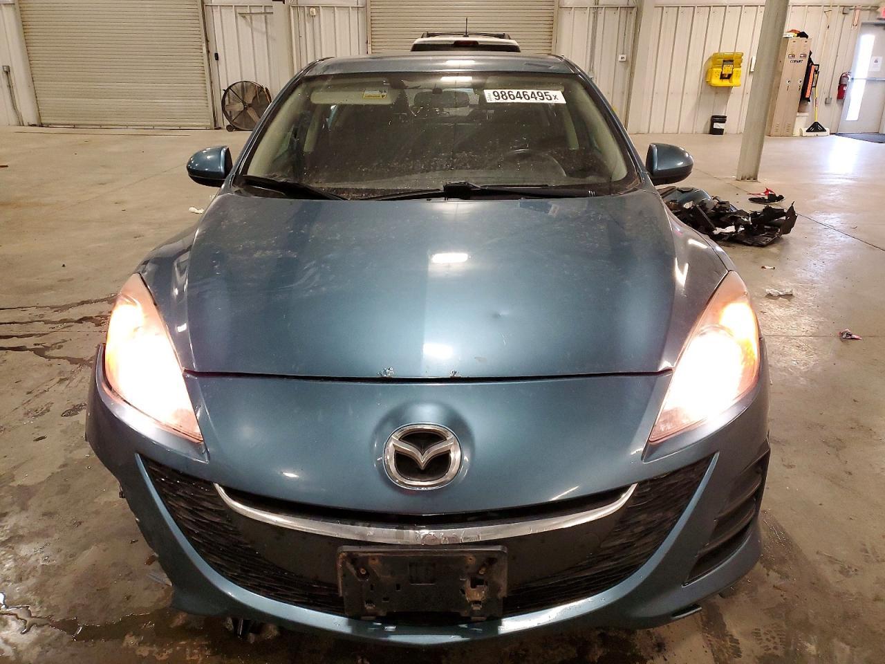 2010 Mazda 3 I