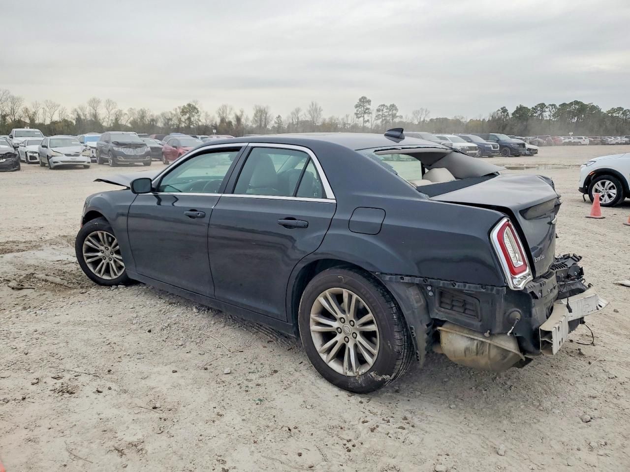 2017 Chrysler 300 Limited