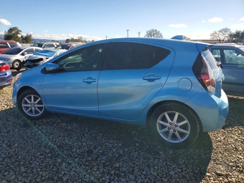 2015 Toyota Prius c