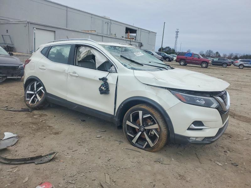 2021 Nissan Rogue Sport sl