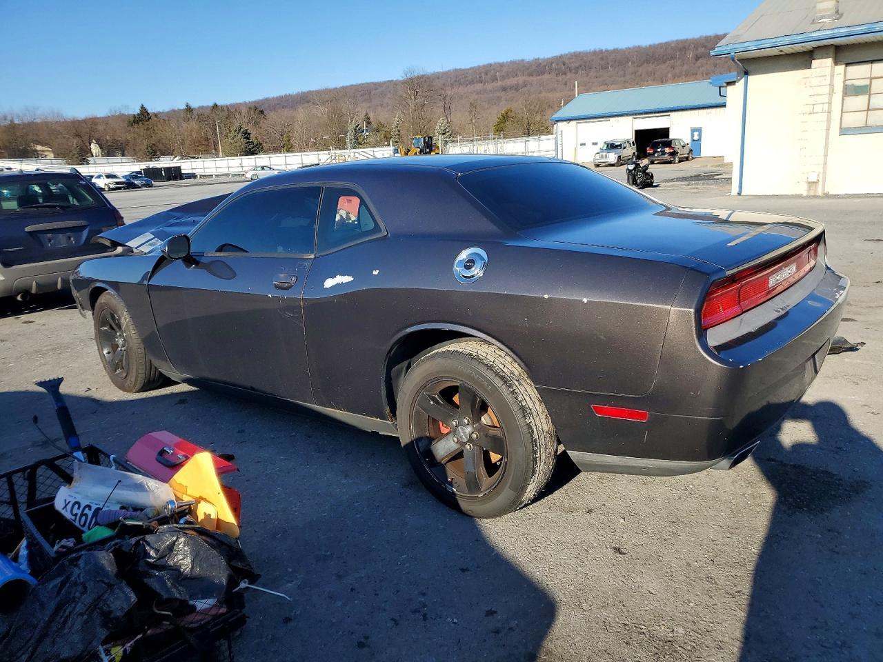 2013 Dodge Challenger sxt