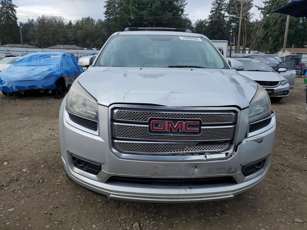 2013 GMC Acadia Denali