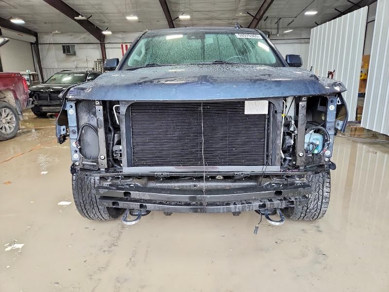 2019 Chevrolet Suburban K1500 lt