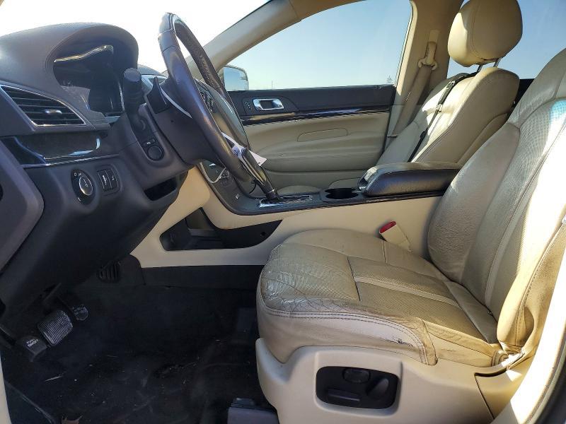 2015 Lincoln MKT