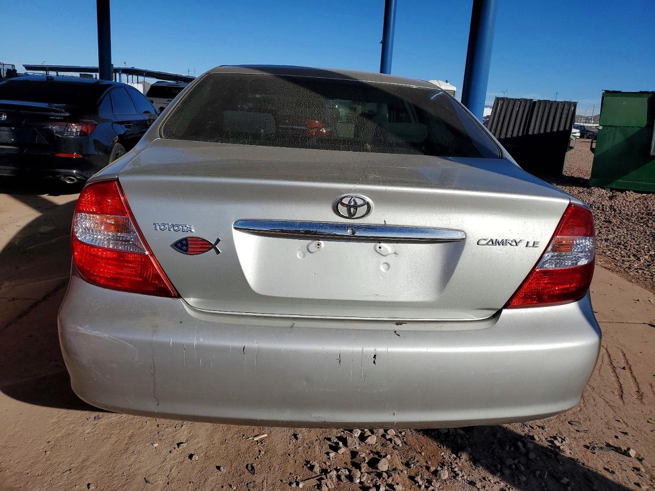 2003 Toyota Camry le